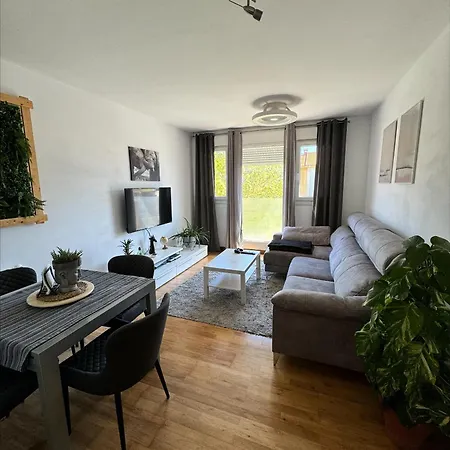 Apartment Jardines Del Pas Oruna